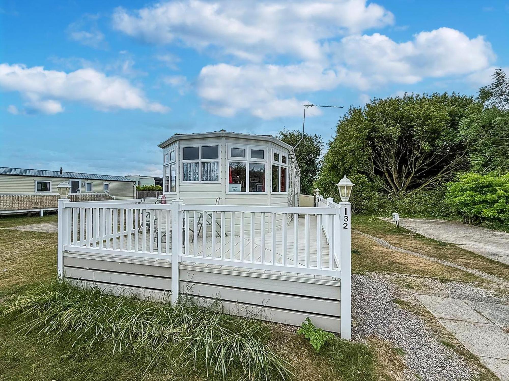 Great Dog Friendly Caravan To Hire With Field Views In Norfolk Ref 10132B Belton with Browston 外观 照片