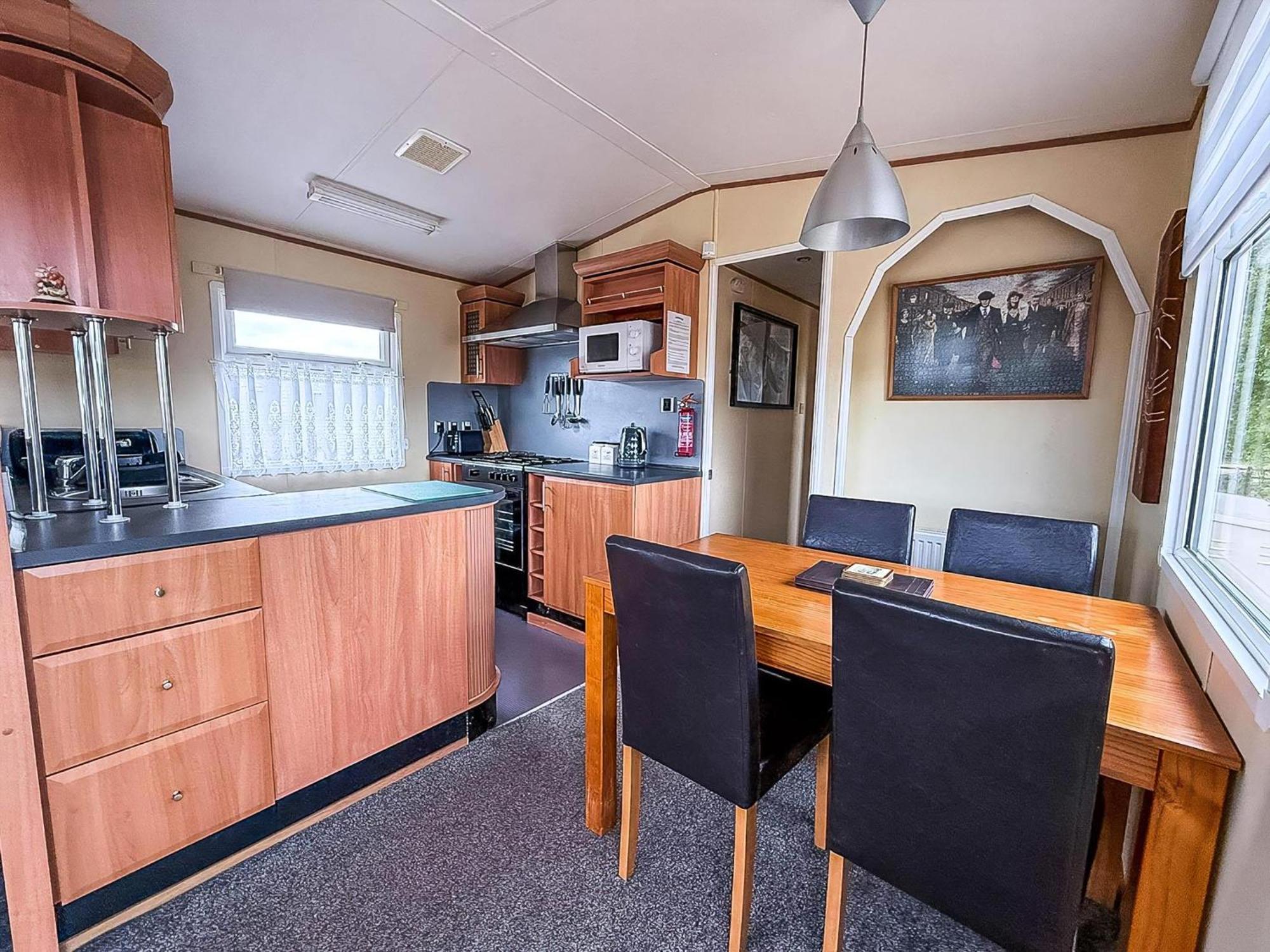 Great Dog Friendly Caravan To Hire With Field Views In Norfolk Ref 10132B Belton with Browston 外观 照片